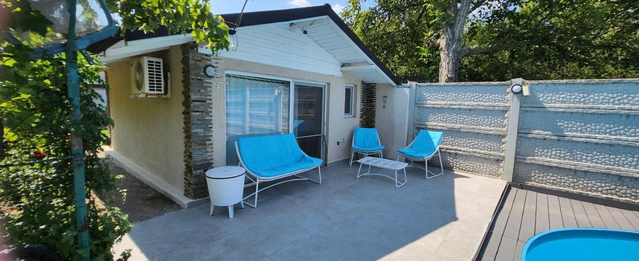 Morii Lake Pool Villa 布加勒斯特 外观 照片