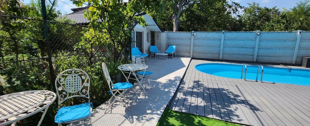 Morii Lake Pool Villa 布加勒斯特 外观 照片