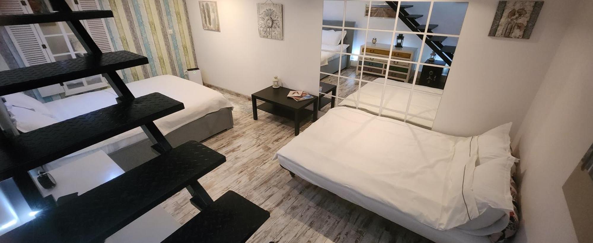 Morii Lake Pool Villa 布加勒斯特 外观 照片