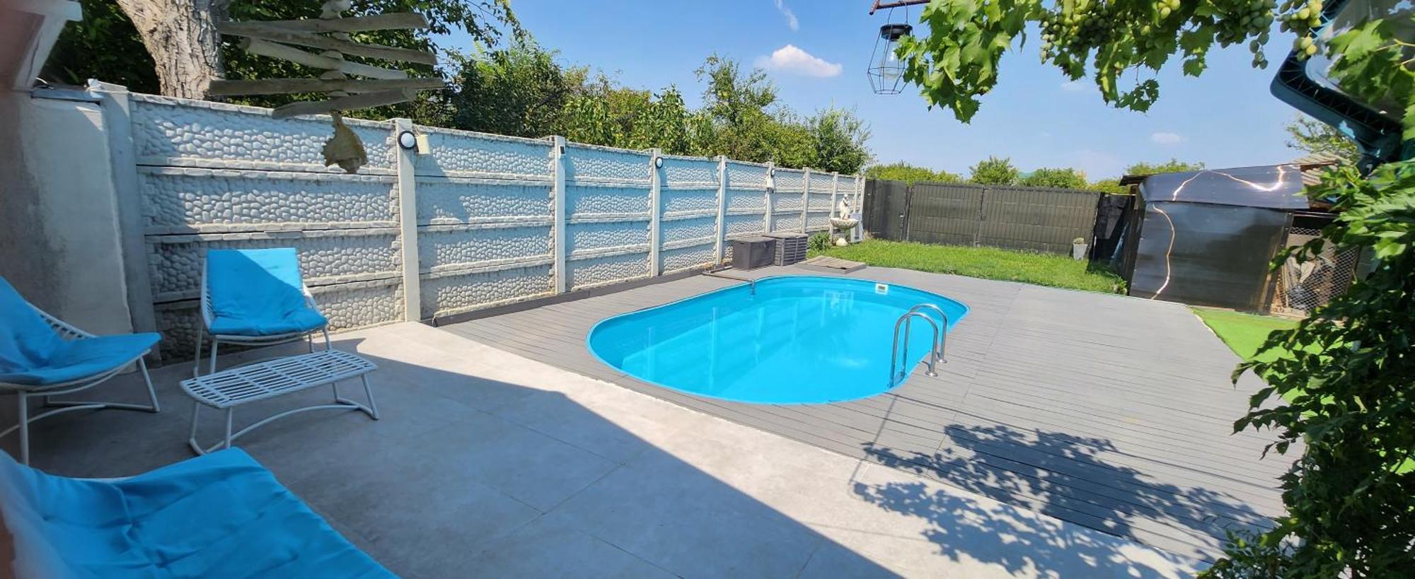Morii Lake Pool Villa 布加勒斯特 外观 照片