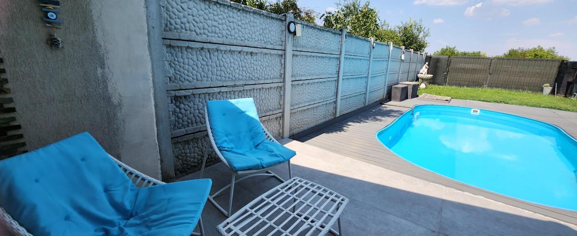 Morii Lake Pool Villa 布加勒斯特 外观 照片